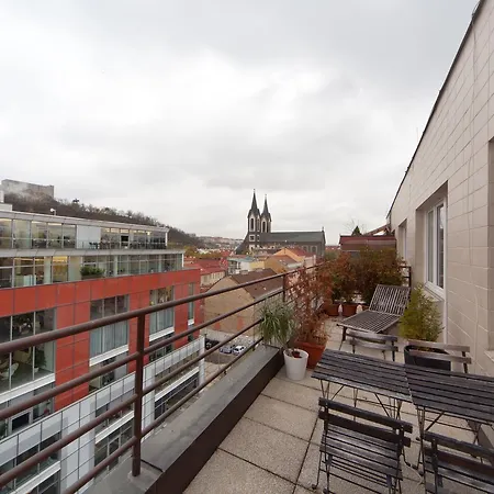 Roof Top View Flat With Big Terrace פראג